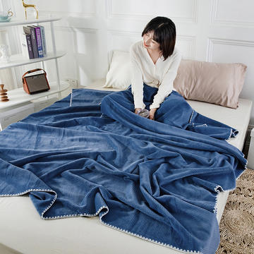 2021新款纯色双层华夫格牛奶绒盖毯毛毯毯子，被套两用