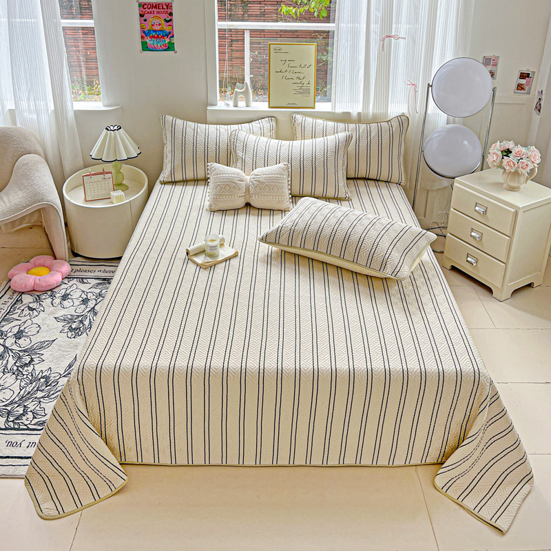 91家纺网 家纺一手货源 找家纺 羽爱家纺 2025新款A类双面印花全棉水洗床盖套件-三件套 漫时光