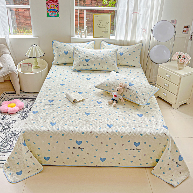 91家纺网 家纺一手货源 找家纺 羽爱家纺 2025新款A类双面印花全棉水洗床盖套件-三件套 心相印