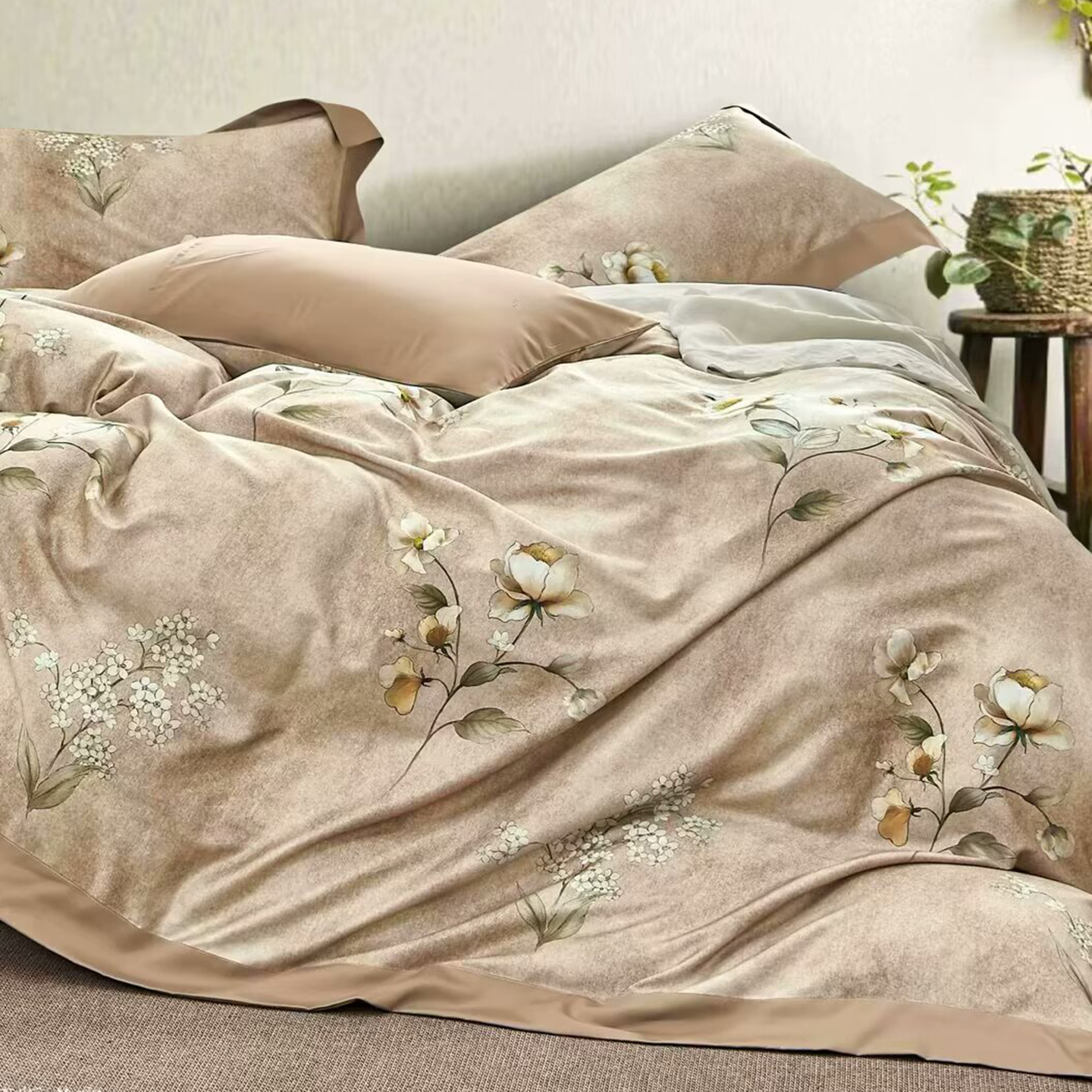 91家纺网 家纺一手货源 找家纺 （总）未来家居 2025新款优帝100支贡缎长绒棉四件套-1