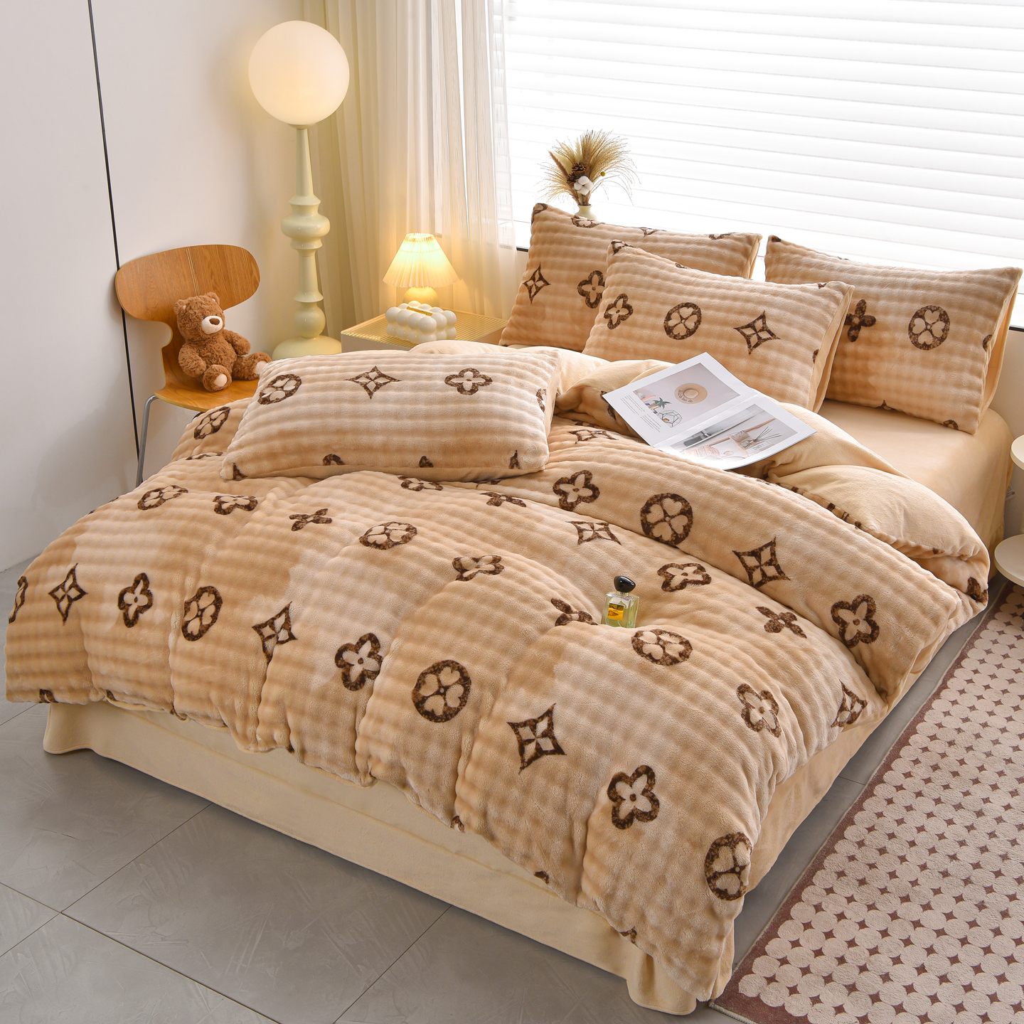 91家纺网 家纺一手货源 找家纺 （总）苏迪网销供货 2025新款牛奶绒加厚高克重A类兔毛牛奶泡泡绒四件套