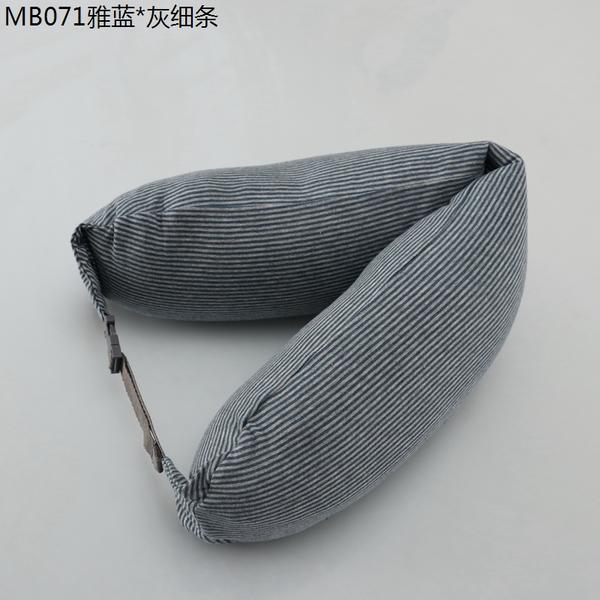 鼠标滚轮向上或向下滚动,能放大或缩小图片哦~
