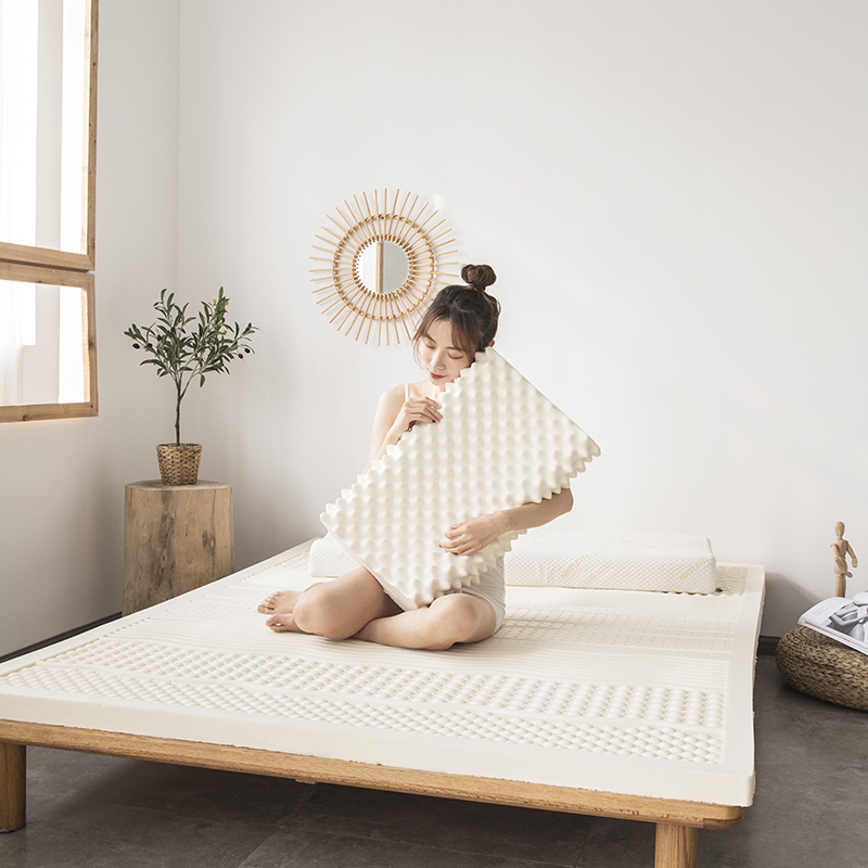 2021新款泰国天然乳胶床垫A品七区按摩款平板舒适款 1.2*2*5cm 白色