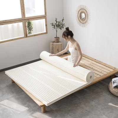 2021新款泰国天然乳胶床垫A品七区按摩款平板舒适款 1.2*2*5cm 米色