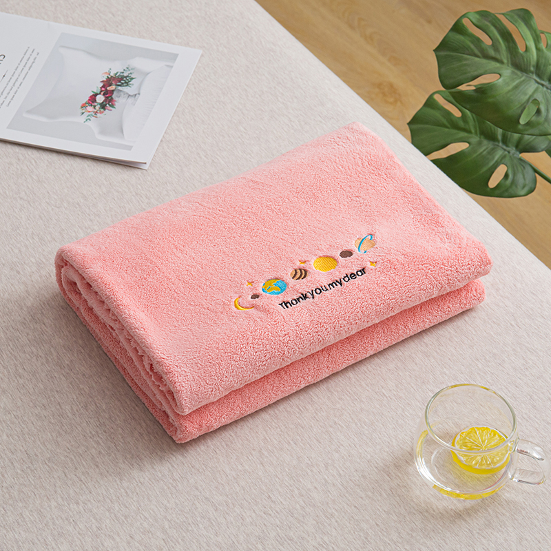 2022新款刺绣单层四季童毯毛巾被 105*105cm 粉色