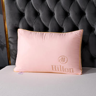 2021仿真丝羽丝绒烫钻希尔顿酒店枕头枕芯 粉色低枕