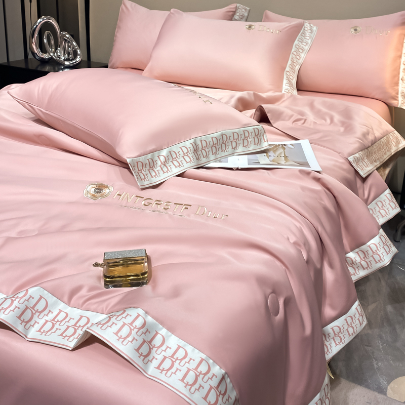 2026新款大牌轻奢款水洗真丝刺绣数码宽边夏被四件套-安迪 安迪-胭脂粉