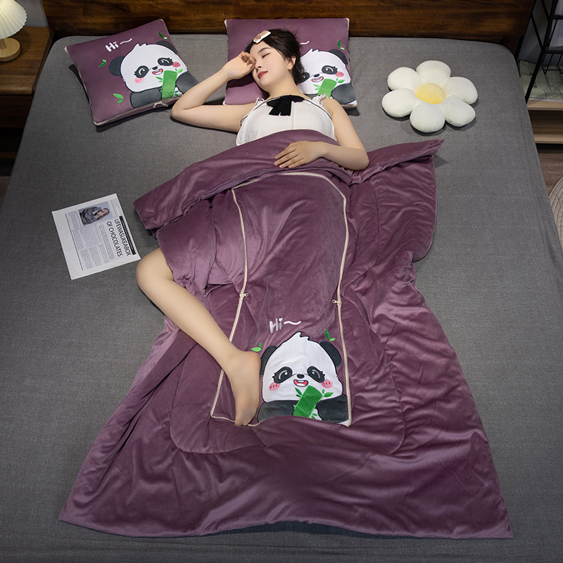 2024新款水晶超柔贴布绣花抱枕被空调盖毯 50X50cm展开150x190cm 熊猫-紫色（水晶绒）