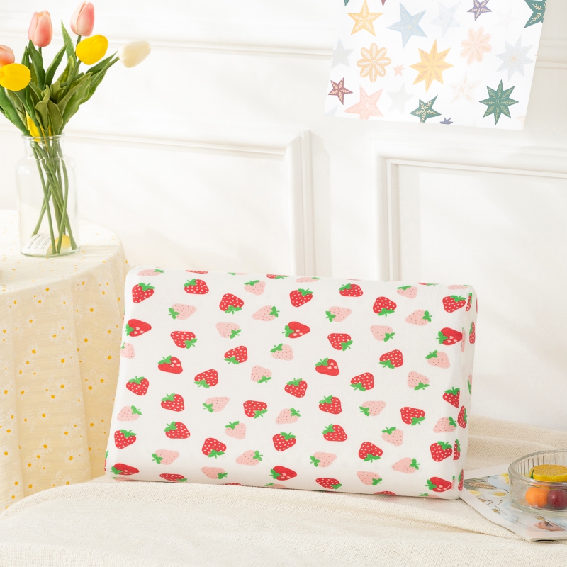 2021新款小版儿童针织棉乳胶枕枕头枕芯27*44cm 小草莓