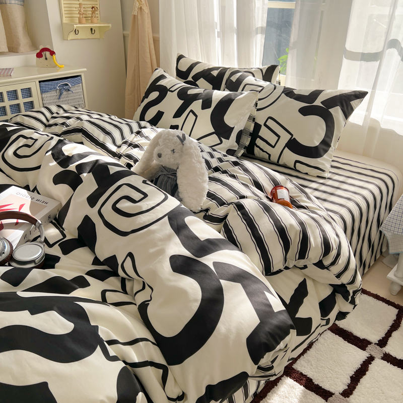 2026新款全棉印花花卉四件套 字母游戏