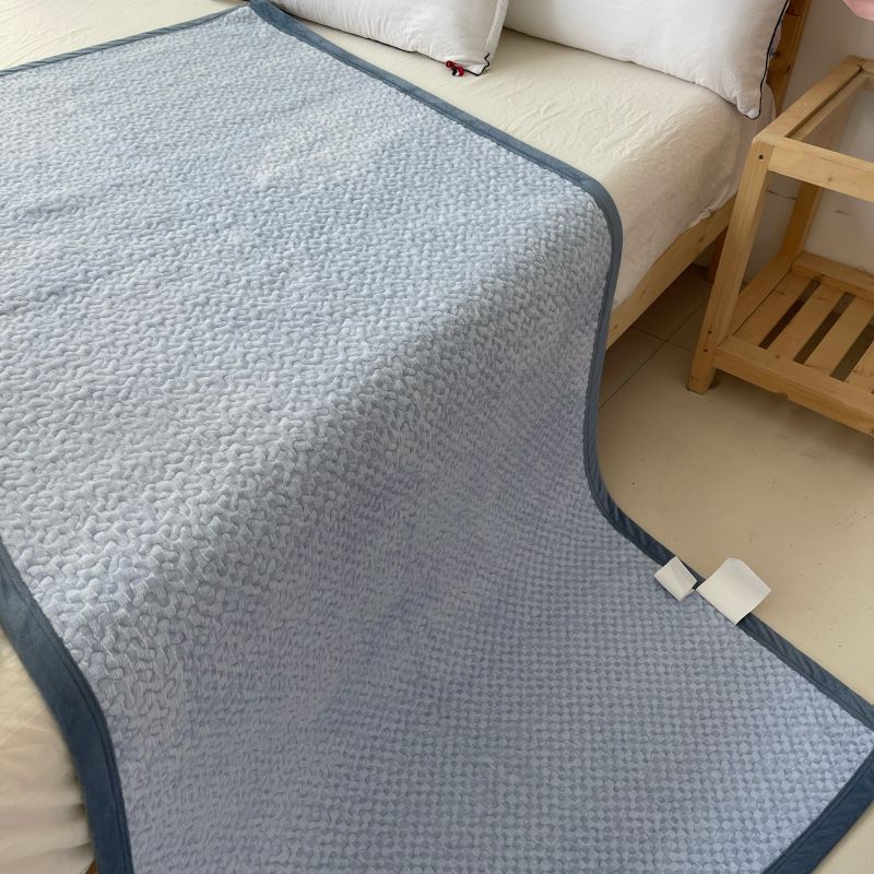 2022新款牛奶绒单人毯飘窗垫沙发垫牛奶绒床盖系列 90×200cm 纯色蓝