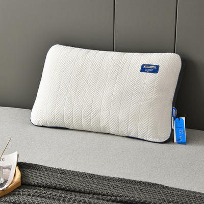 2023新款芯保护系列德绒纤维A类柔软舒适透气睡眠枕枕头枕芯 云绣净肤枕