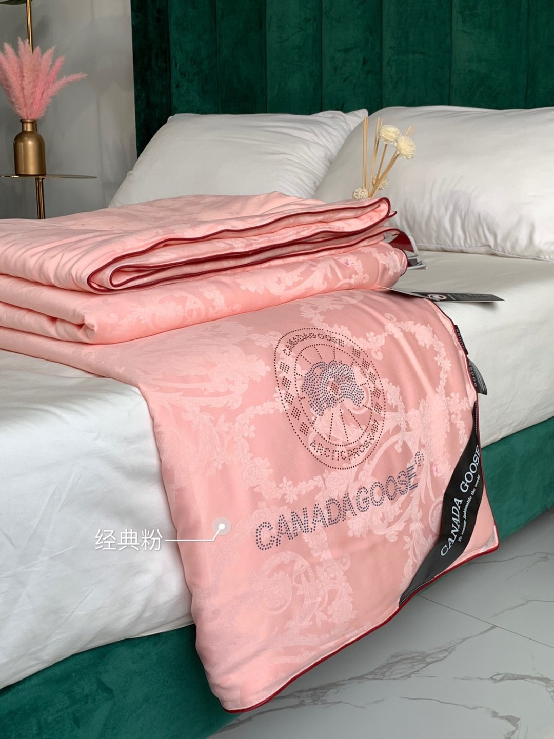 加拿大鹅蚕丝被 整张棉莫代尔面料 双人被可水洗蚕丝夏被 市场最低价