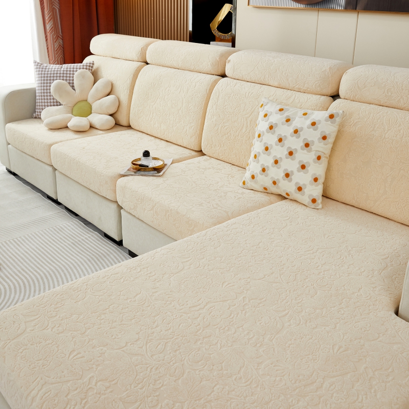 2022新款毛圈雕花系列—沙发坐垫套（风格二） M码（长65-100*宽45-65*厚5-20cm） 欧式花-米黄