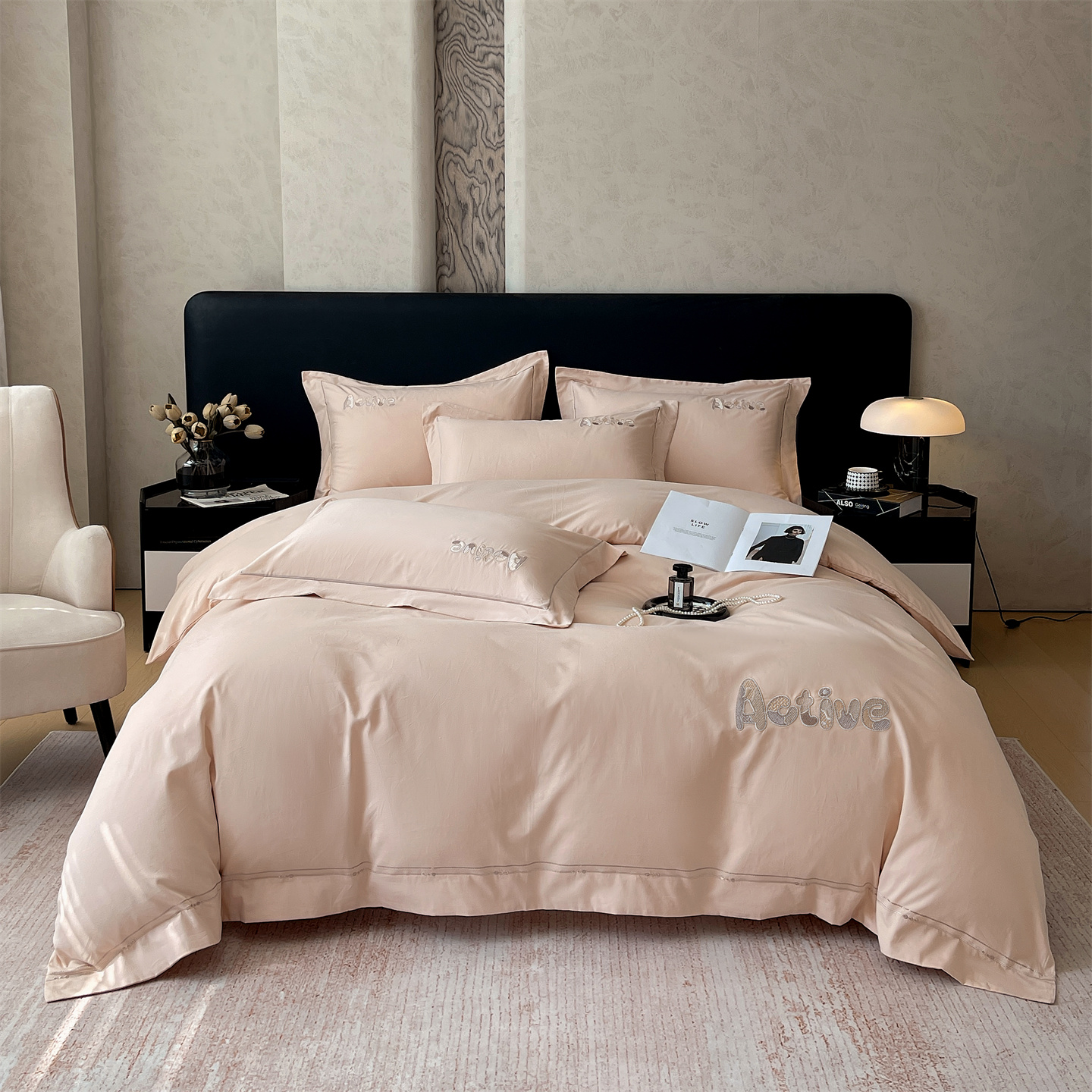 2025秋冬新款长绒棉磨毛绣花拼接四件套--以纯系列 以纯-粉玉