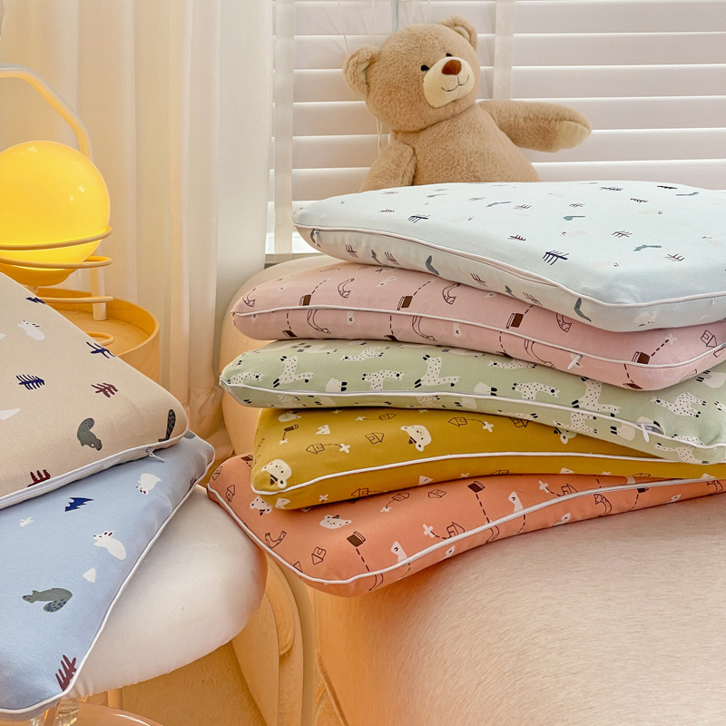 2022新款全棉儿童乳胶面包枕枕头枕芯 款式花型随机 儿童枕27*44*5cm