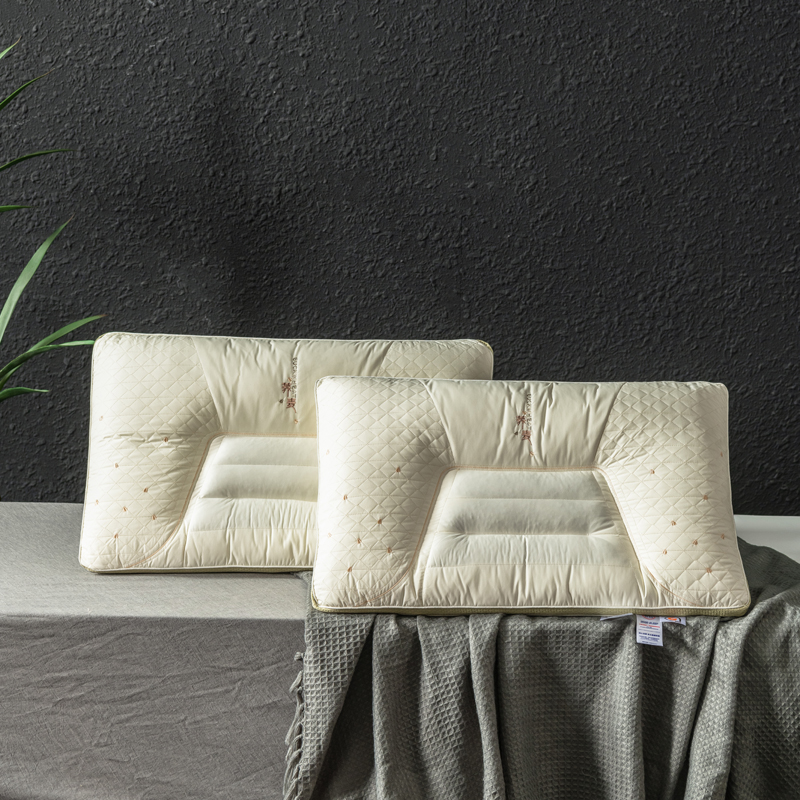 2023新款亲肤透气荞麦养生枕枕头枕芯 奶白+豆绿立体边