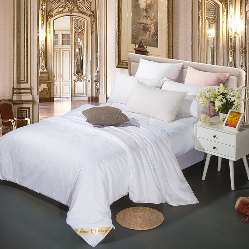 【倔老头蚕丝被】60支贡缎蚕丝被全棉精致大提花-花枝俏(白)(可定制)