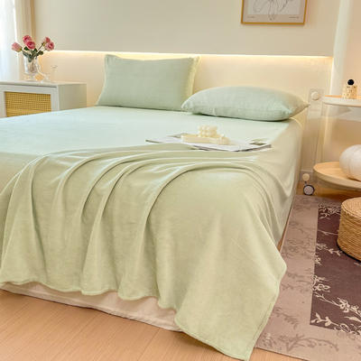 2023新款200克全消光牛奶绒纯色单品床单三件套枕套（支持一件代发） 160*230cm单床单 新芽绿