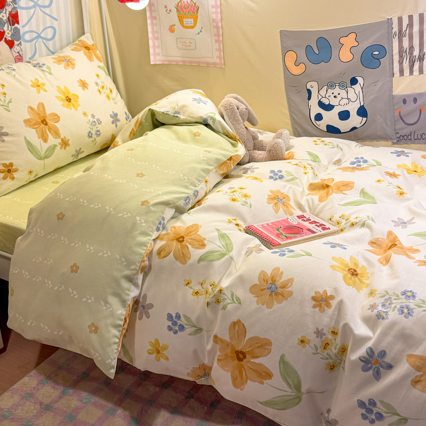 2025新款卡通花卉简约学生床套件40支全棉斜纹三件套四件套