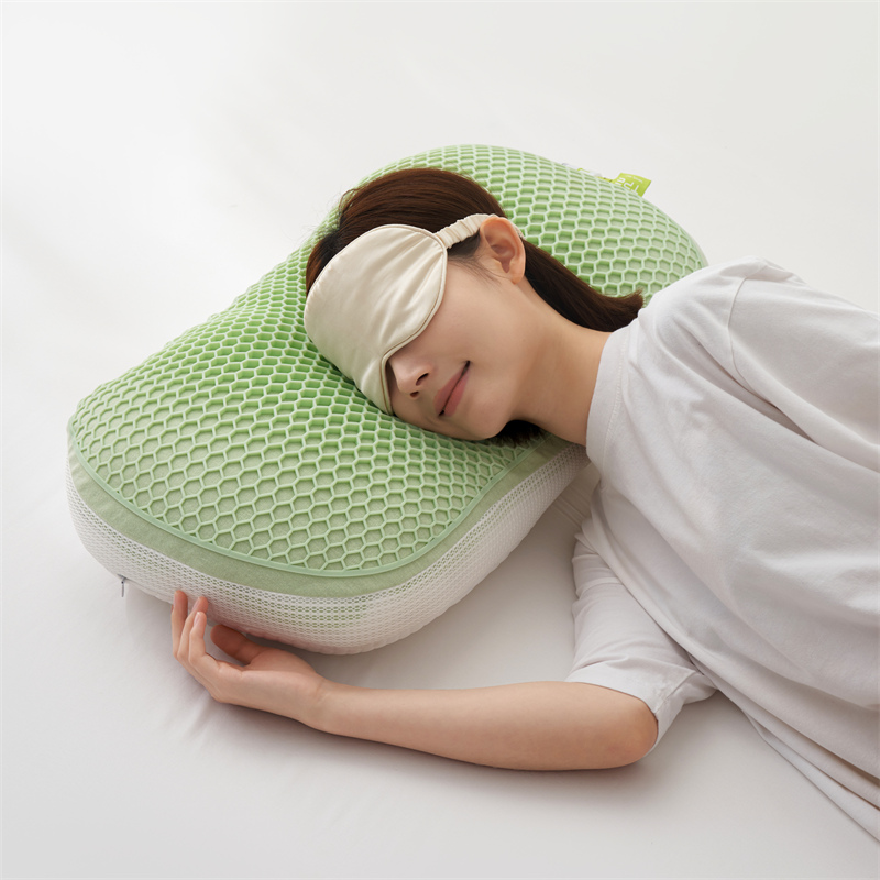 2023新款TPE深睡果胶枕芯护颈透气舒适枕头 48*74cm/只绿色