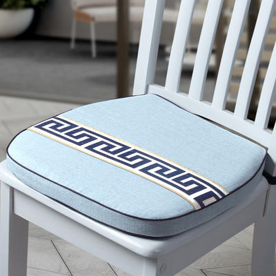 新款新中式餐椅垫防滑座垫记忆棉坐垫 40*42*4cm 浅蓝色