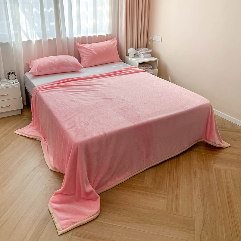 2023新款 320g小毛毯午睡珊瑚绒毯法兰绒空调盖腿毯子 150*200cm单层毛毯 粉色