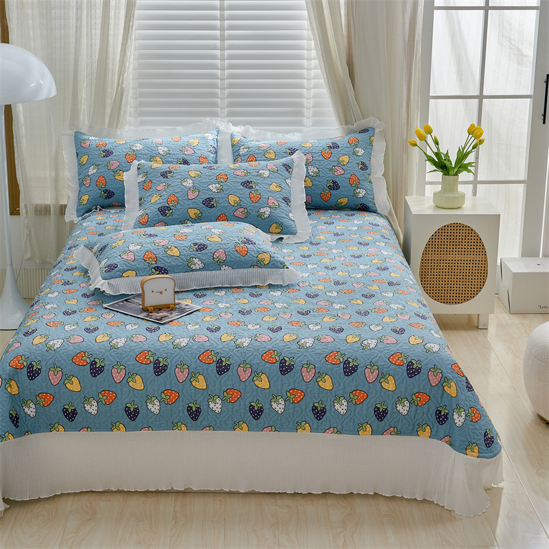 2022新款全棉夹棉艺术绗缝单品系列-床盖（单品可选） 夹棉床盖（245cm*265cm*1件） 缤纷草莓