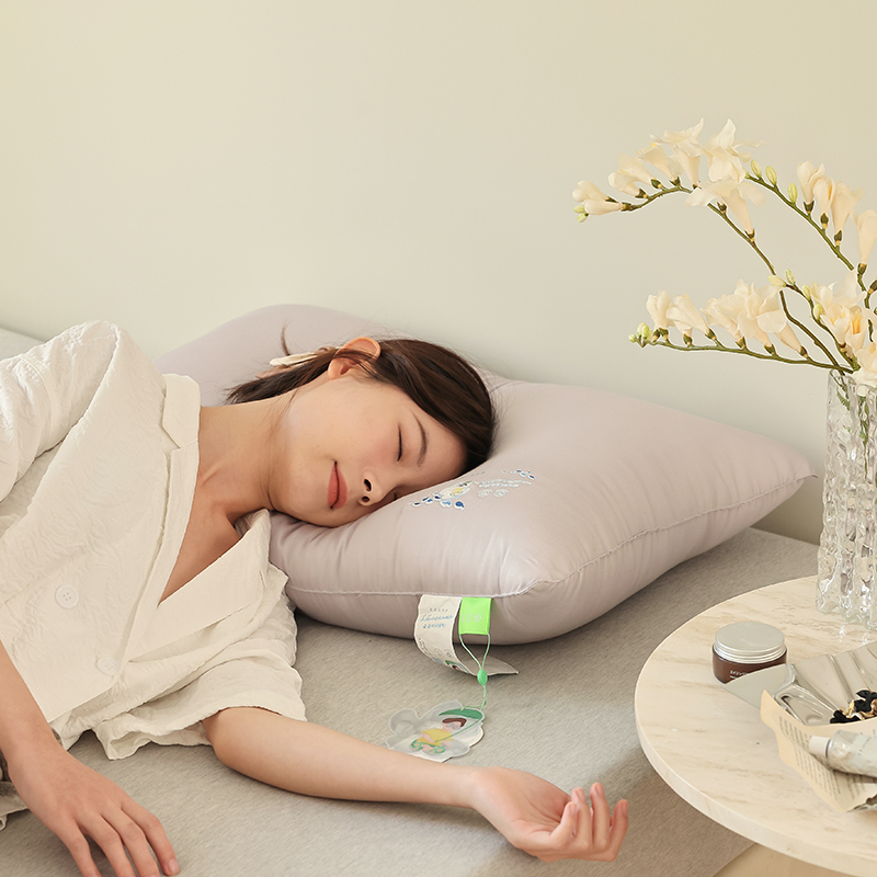 2022春夏热款推荐多味水果枕低枕功能性枕芯 高枕茉茉茶 48X74/只