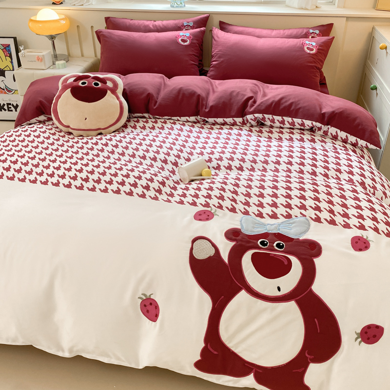 2024春夏迪士尼冰丝贴布绣床单四件套卡通床笠儿童三件套 1.5m床单款四件套 草莓熊