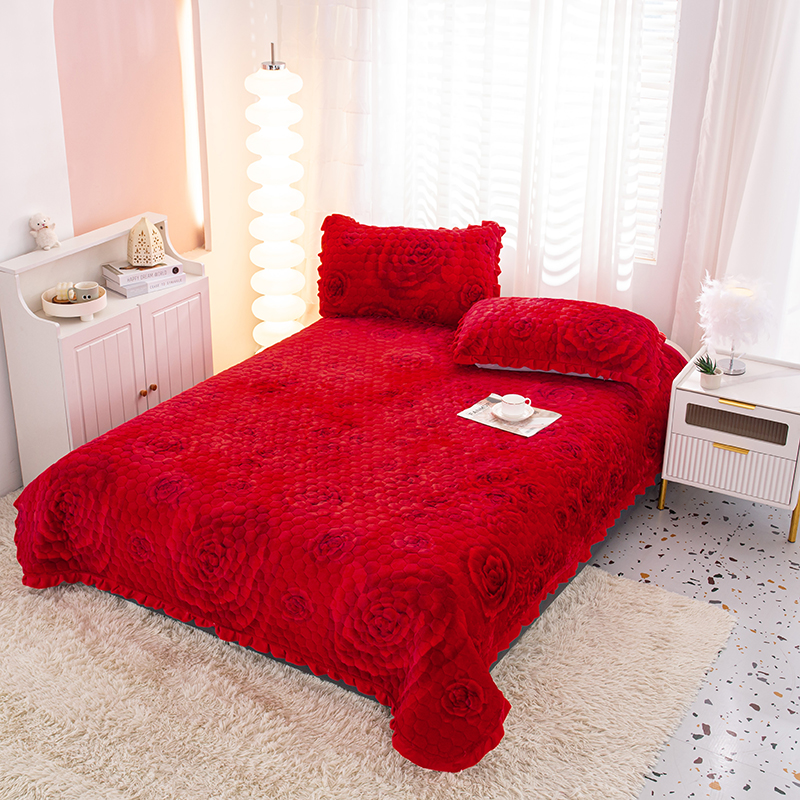 2022新款高克重牛奶绒水晶绒花边款床盖床裙盖毯 单床盖2.3*2.5m 红玫瑰-普通款