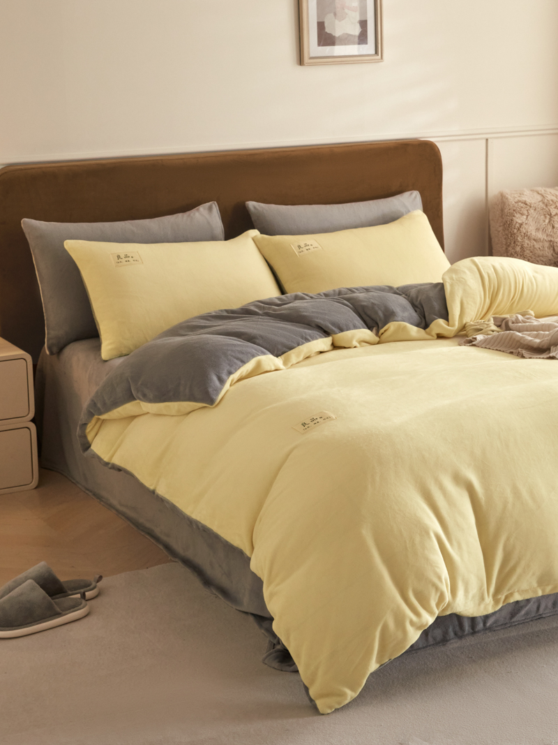 2024新款牛奶绒素色双拼四件套--【暖茶系列】