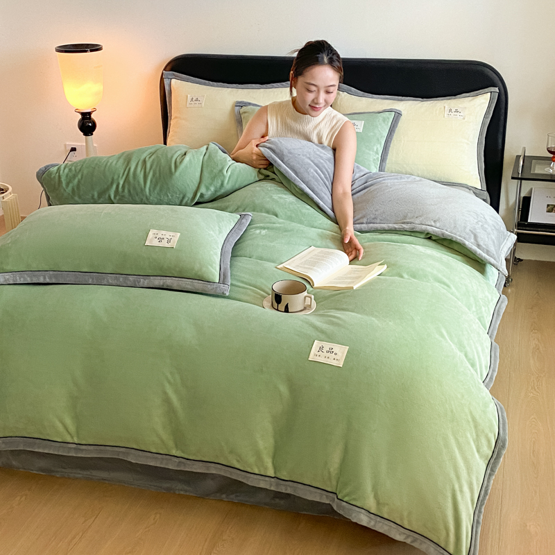 2024新款牛奶绒包边嵌绳款双拼四件套