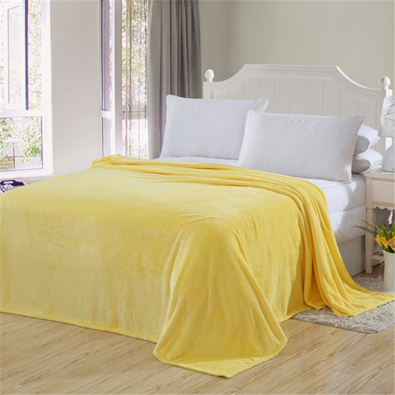 2020新款毯子系列 纯色法兰绒毯 1.5*2米 淡黄