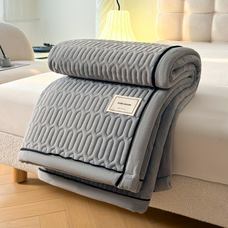 2025新款暖阳-新棉绒成人床褥-场景一 暖阳-床褥 幻影灰