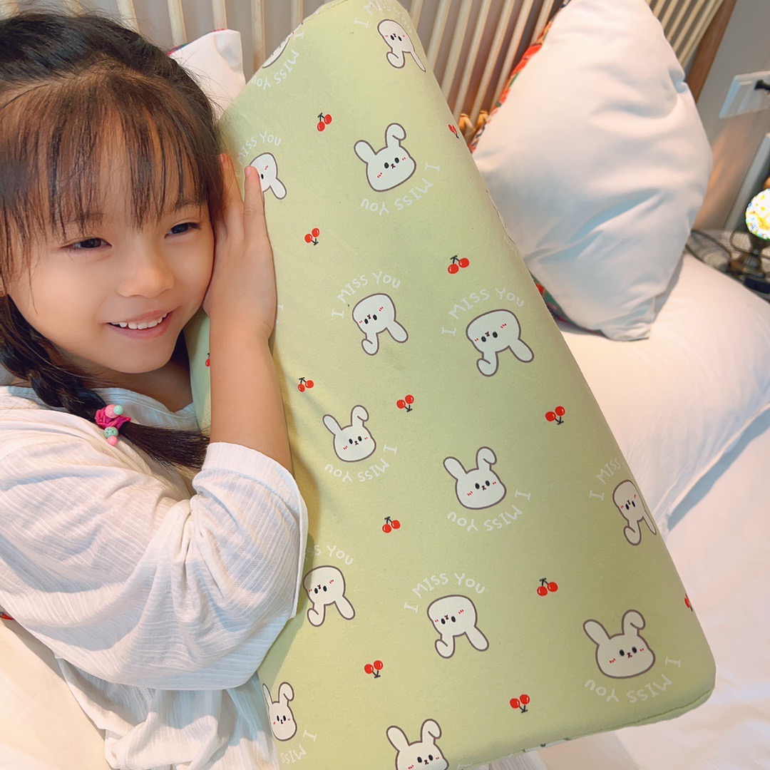 2023新款儿童乳胶枕枕头枕芯 27x44cm/只樱桃兔