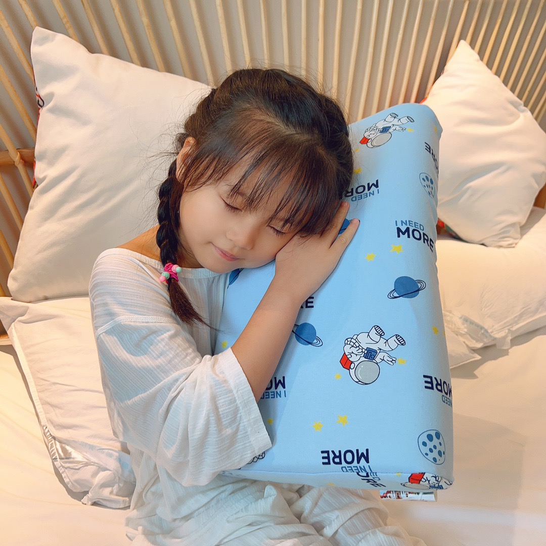 2023新款儿童乳胶枕枕头枕芯 27x44cm/只宇航员