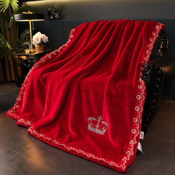 2022新款皇冠·紫貂皮草毯双层拉舍尔毛毯大红婚庆毯子绣花法兰绒毯