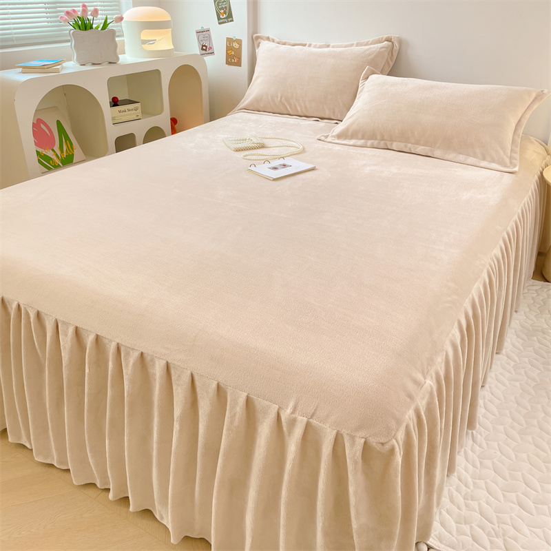 2024新款牛奶绒单层床裙床罩床单床盖床护垫套三件套 150cmx200cm单层床裙 米黄