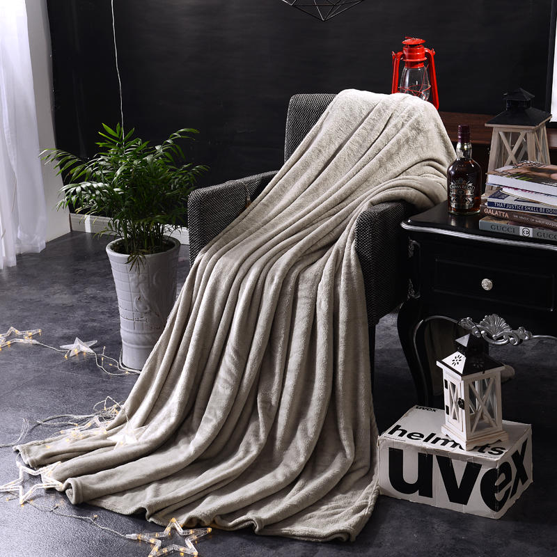 2024新款法莱绒保暖毛毯盖毯毯子系列 150*200cm 银灰色