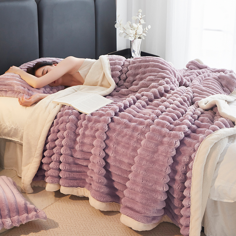 新款玉兔绒亲肤舒适休闲毛毯盖毯毯子系列 150*200cm 玉兔-香奈紫