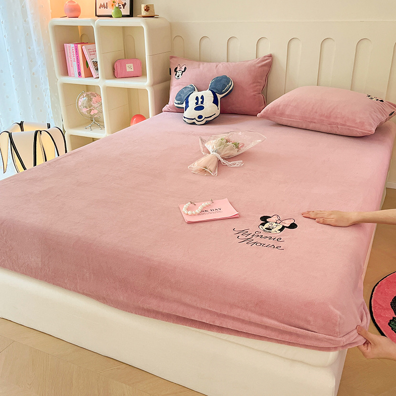 新款牛奶绒迪士尼刺绣床笠枕套 1.2*2m 米妮粉