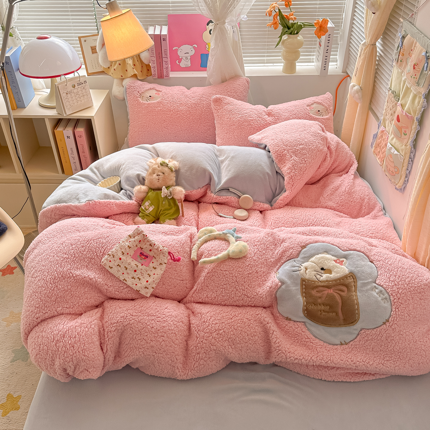 2025秋冬新款加厚羊羔绒卡通贴布绣床单床笠四件套第二波