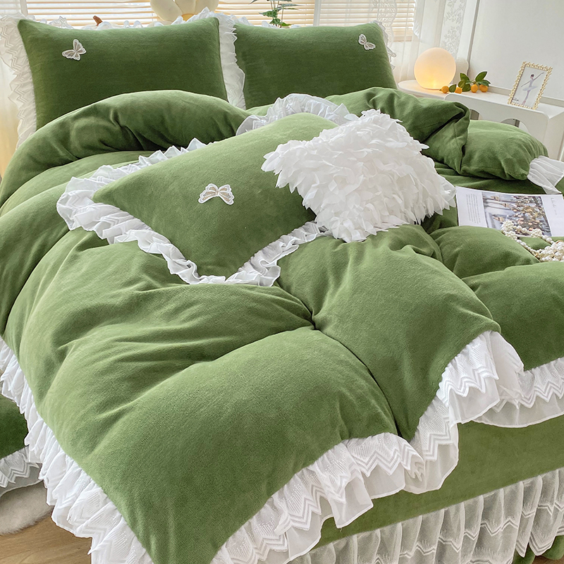 2024新款双层花边210克加厚牛奶绒四件套 军风绿