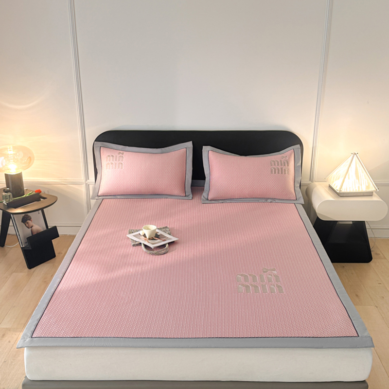 2025新款PE刺绣款minmin&ysl凉感席三件套