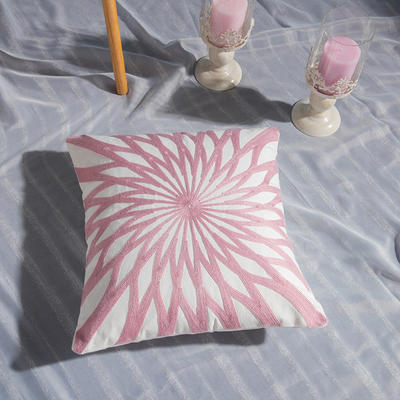 抱枕系列半绣-纯粉色 45*45cm（含芯） 万花筒