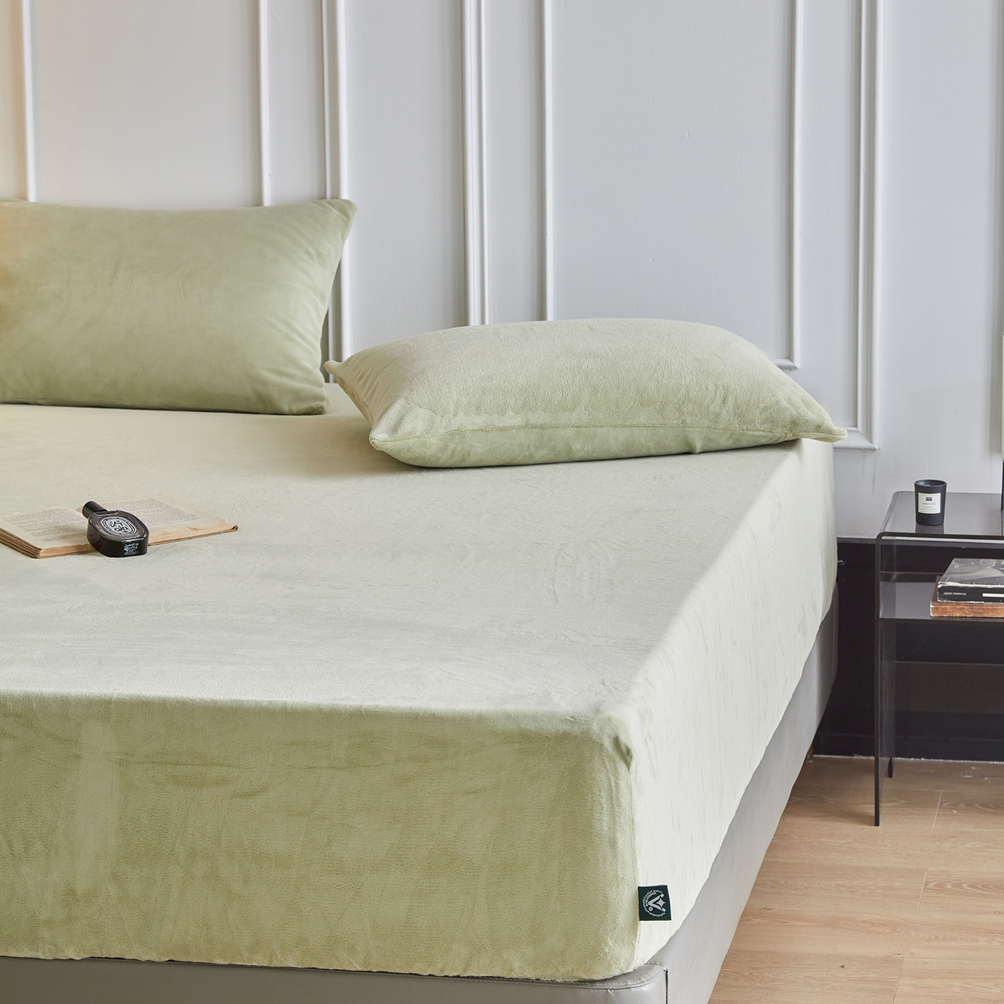 2025新款纯色牛奶绒床笠-芙妮系列-风格二 芙妮-莺茶绿