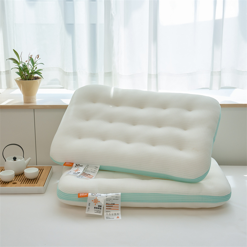 2023新款 3D透气羽丝绒枕头  科技透气护颈枕芯 3D科技透气网枕-绿色
