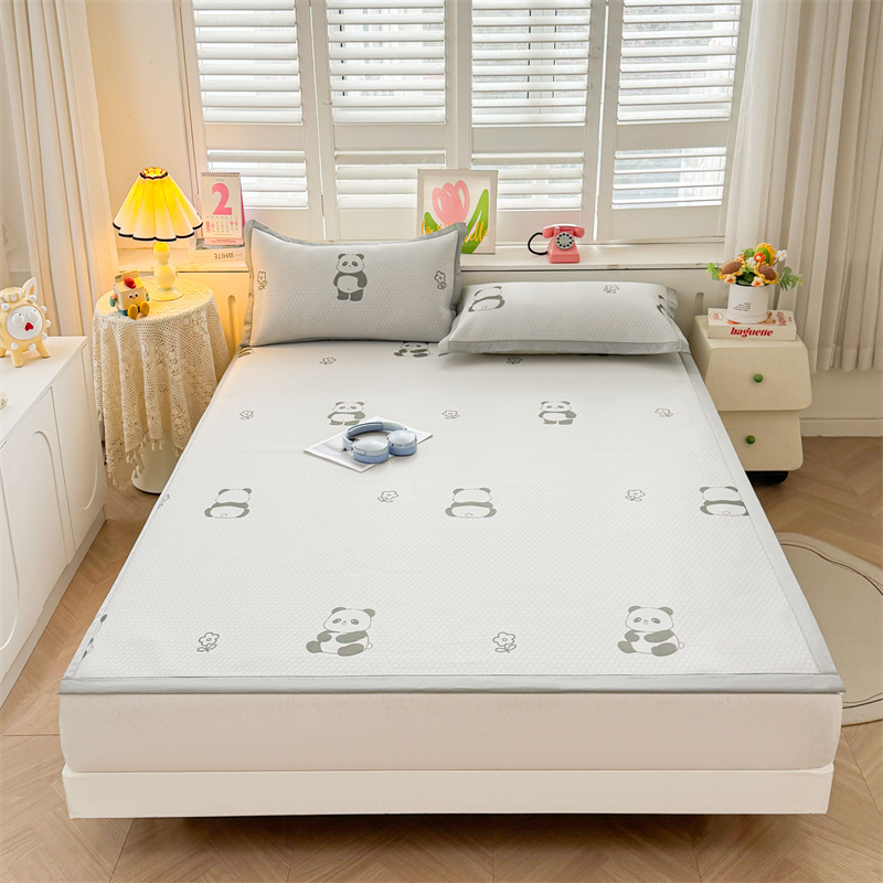 2026新款碳光印花冰丝席床铺款 小熊猫