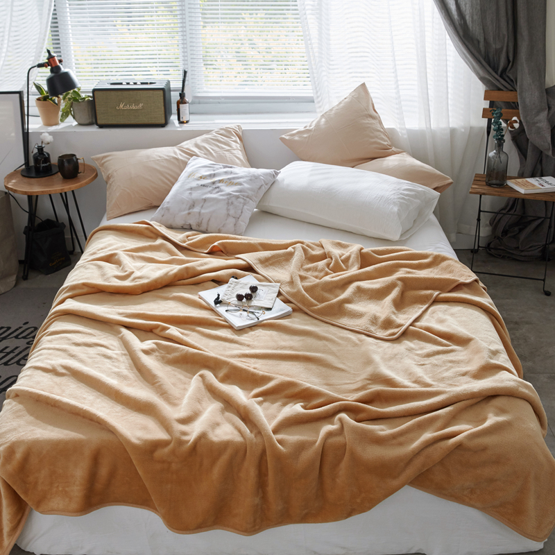 320克金貂绒纯色毛毯20新款加厚毯子沙发毯保暖毯子素色来菲经典款 120*200 驼色